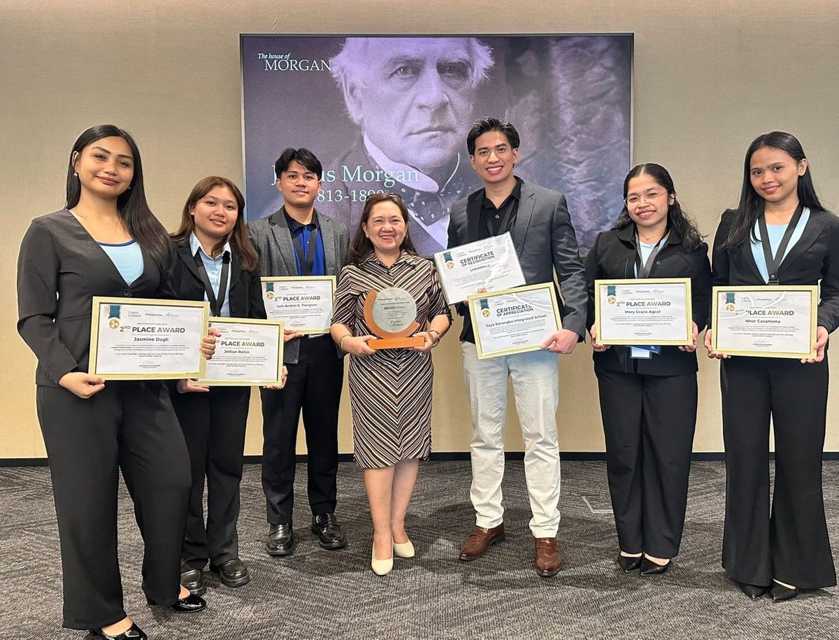 Receiving the Project IBIS award